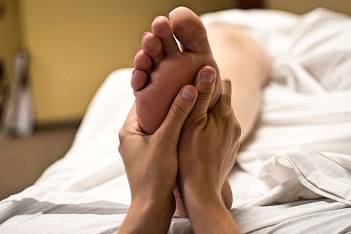 Foot massage copie